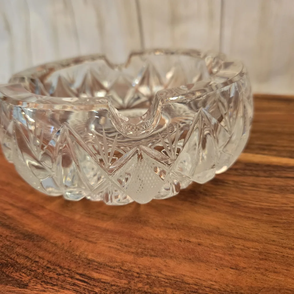 ASHTRAY OR BOWL - Picture 2 of 9